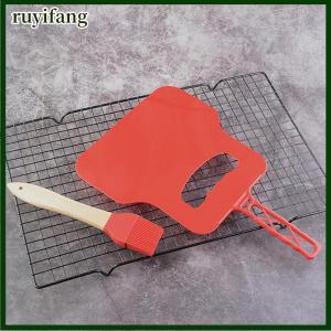 ruyifang พัดลมบาร์บีคิวพลาสติกทนความร้อนแบบพกพาพัดลมมือหมุนแบบมือหมุนสะดวกสำหรับตั้งแคมป์กลางแจ้ง