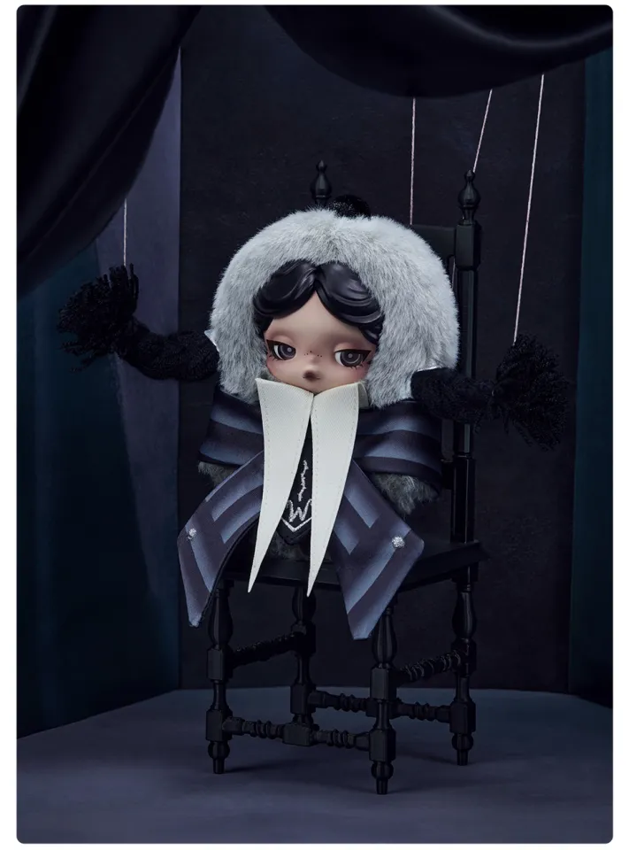 POP MART SKULLPANDA × Wednesday Plush（Nevermore Academy Uniform