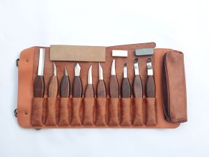 Professional Wood Carving Tool Set - 13-Piece Chisel Kit with Leather Roll Case for Detailed Woodworking and Sculpting