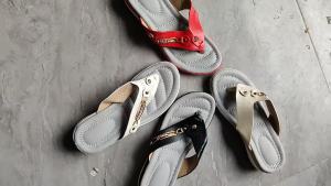 [Free Shipping] 2025 Summer WomenS Thick-Soled Sandals Large-Size Flip-Flops Outdoor Beach Sandals In-Stock Sandals