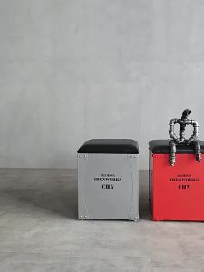 FFBH Vintage Industrial Style Stool Metal Frame Leather Rectangular Seat Modern Footstool with Storage Space Bar Creative Low Stools 8K3Q7