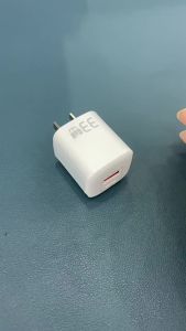 ขนาดเล็กเหมาะสำหรับ GaNPD33W อะแดปเตอร์ชาร์จ GaN สำหรับศัพท์ Apple Android Huawei Xiaomi แบบสองพอร์ต