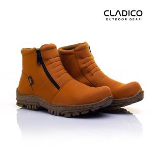 Sepatu Pria Boots Safet Proyek Kerja Lapangan High CLadico Faster Zipper Resleting Ujung Besi Best Quality