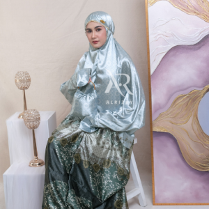 ALRIZKY - MUKENA TERUSAN DEWASA ARMANI SILK MOTIF 2 IN 1 RENDA MEWAH