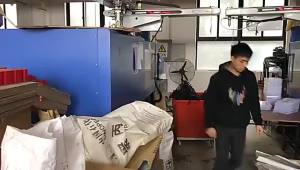 แปรงขัดห้องน้ำติดผนังในครัวเรือน ไม่มีมุมตาย แปรงห้องน้ำแบบไม่ต้องเจาะฐาน รุ่นขยาย แปรงขัดห้องน้ำแบบยืน [ จัดส่งฟรี ]