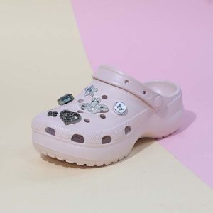 Free Shipping Heart-Shaped Rhinestone Perforated Sandals Trendy And Fashionable WomenS Summer Slip-On Sandals Thick-Soled Breathable And Non-Slip EVA Sandals For Outdoor Wear