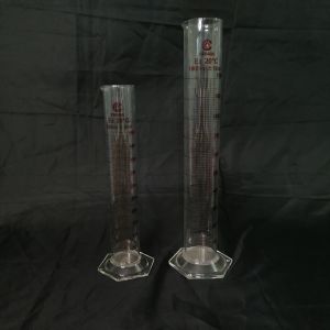 GRADUATED CYLINDER WITH HEXAGONAL BASE WHITE  PRINT