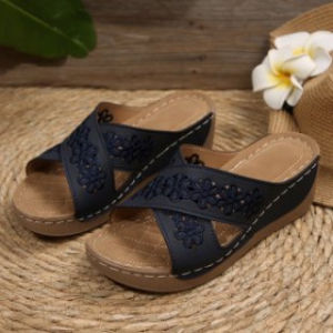 [Free Shipping] 2026 Summer New WomenS Wedge Heel Platform Sandals Large Size Fish Mouth Casual Thick Sole Beach Shoes