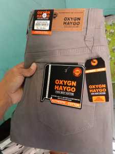 CELANA PANJANG PRIA OXYGEN HUGO/CELANA PANJANG JEANS HUGO BAHAN TEBAL DAN HALUS/CELANA PANJANG PRIA TERLARIS 2024