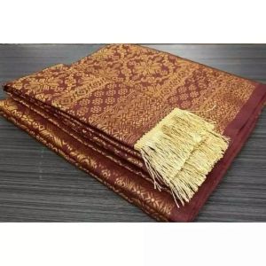 Rok Songket Elegan Lilit & Slendang - Gaya Asia dengan Motif Keramik Berkilau