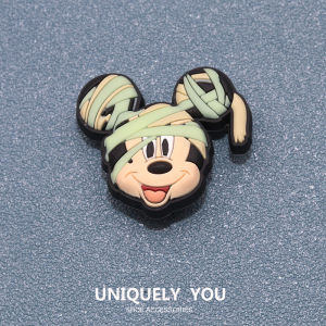 Jibbitz cross charms Shoe Buckle Hole Shoes Accessories 2025 New Style Cartoon Cute Mickey  Fashion Shoes Accessories
