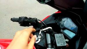 Knalpot Yoshimura R11 Slip On untuk Ninja 250 & Z250/Z250sl & R25/MT25