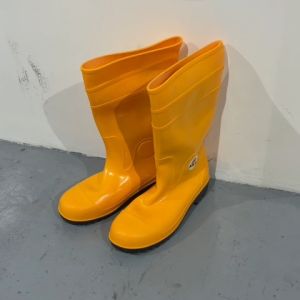 Rubber Safety Shoes Yellow Steel Toe Cap Boot #990 (UK4- UK11) Kasut But Anti Slip Rain Hujan Garden Sefty Men Women AWE