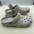 รองเท้าแตะแบบสวมCrocs คลาสสิก ของผู้หญิง และ ผู้ชาย มาใหม่สวย. 