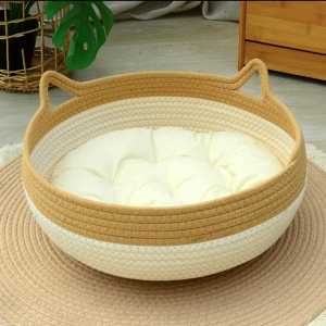 Natural and healthy: natural bamboo cat bed create a comfortable resting space for your cat