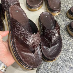 Dép kẹp doctor da cá sấu đẳng cấp