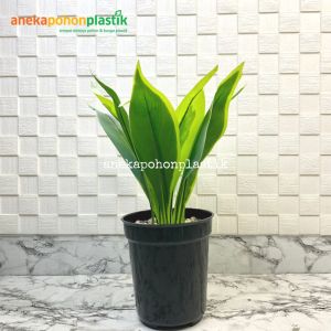 Pohon Daun Pandan Bali X12 Plastik Artificial Pot Effiel Hitam Plastik Pajangan Dekorasi Ruangan