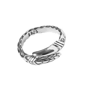 JJT Octopus Tentacle Ring Gothic Punk Style Adjustable Open Finger Ring for Women Men Fashion Jewelry