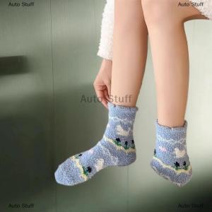 [COD] Auto Stuff ถุงเท้าผ้ากำมะหยี่ขนแกะปะการังลายดอกไม้น่ารักสำหรับผู้หญิงถุงเท้าให้ความอุ่นหนาสำหรับฤดูใบไม้ร่วงฤดูหนาวถุงเท้าสำหรับบ้านถุงเท้านอนถุงเท้าของขวัญวันคริสต์มาส