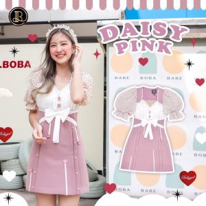 BLT BRAND การันตีเสื้อผ้าแบรนด์แท้ มินิเดรสสีชมพูอกสีขาวแขนลายจุด DAISY PINK