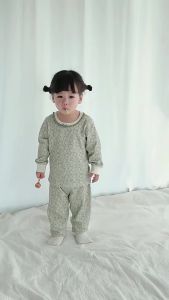 Girls autumn clothing and pants made of pure cotton a Childrens warm pajamas with high waist and belly protection two-piece set for infants