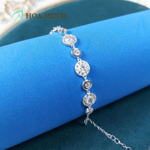 Lắc nữ dây công chất liệu bạc 4 viên xoàn tròn lớn xen kẽ 5 viên tròn nhỏ có chấu bao sang trọng | Hoa Minh Gem