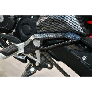 Cặp ốp gác chân trước màu Cacbon vân đậm xe Winner X Ver2 và Ver3