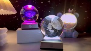 3D Inner-Carved Galaxy Solar System Crystal Ball Creative Square Touch Sensing Base Night Light Desktop Decoration