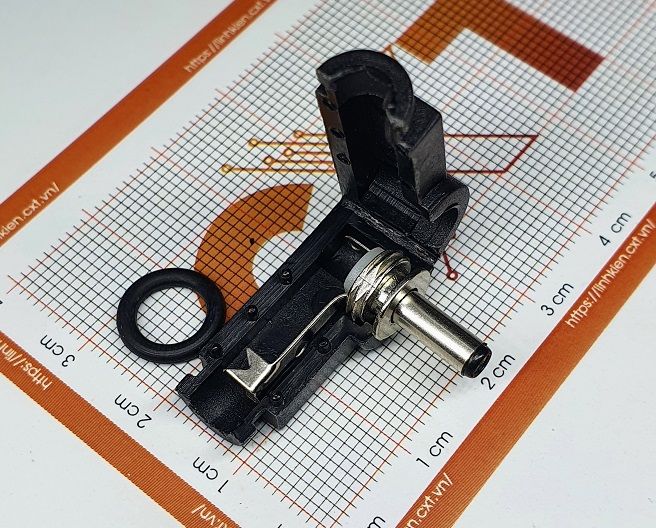 Jack%20ngu%E1%BB%93n%20DC%203.5x1.3mm%20-%20%C4%90%E1%BB%B1c-ch%C3%A2n%20cong%20-%20Image%202