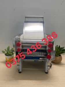 Máy cán bột cắt sợi mì bánh canh mì tương đen chè thái chạy điện FKM200