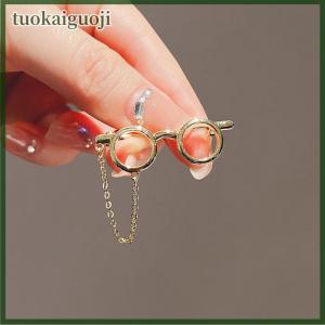 tuokaiguoji Creative Glasses Frame Metal Brooches Sunglasses Tassel Chain Lapel Pin Cartoon Backpack Clothes Badges Corsage Fashion Jewelry Gift