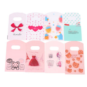 [fenggongshuode] 50Pcs Lot Multi Designs Small Plastic Bag 9x15cm Boutique Gift Bag With Handle Charms Earrings Jewelry Packaging Bags