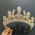 [MK77] Mahkota Zirconia Panjang Sampai Telinga. 
