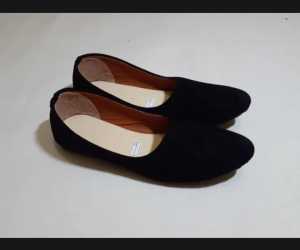 sepatu flatshoes kekinian wanita/flatshoes fita variasi TERBARU