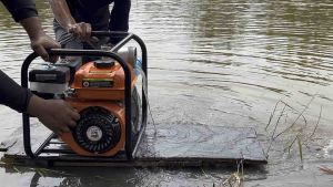 ไม่ละเอียด เครื่องสูบน้ำ 3นิ้ว 8.5แรง หมาขาว ดีมากๆ ถูกแล้ง