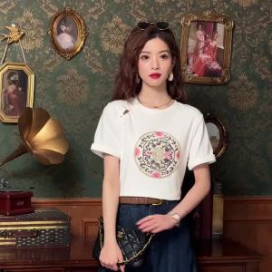 เสื้อเบลาส์แขนสั้นของผู้หญิงเสื้อเบลาส์แขนสั้นคอกลมเสื้อยืดผ้าฝ้ายปักลายดอกไม้แฟชั่น Ammin2024ฤดูร้อน