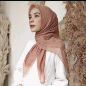 HIJAB SEGI EMPAT BELLA SQUARE / PAKET HEMAT BELLA SQUARE BISA COD