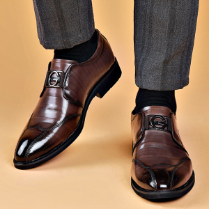 Fashionable and Functional Leather Shoes for Work Wear