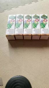 Xịt Phụ Khoa Thảo Mộc Xanh FAMILY 100ml ngăn ngừa viêm nhiễm nấm ngứa khí hư an toàn cho bà bầu