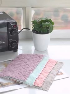 15*25cm Kitchen Dish Towel Oil-absorbent Rag Scouring Nonstick Hand Towel Quick-drying 【Random Color】