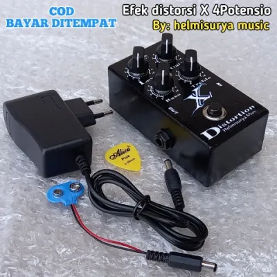 Efek gitar distorsi X plus Adaptor suara mantap