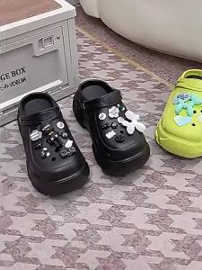 [Free Shipping] Spring And Summer DIY Perforated Shoes Non-Slip Fashionable And Cute Beach Slip-On Sandals For Women To Wear Outside
