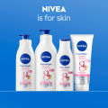 NIVEA Body Extra Bright Radiant & Smooth Serum SPF30, 320ml. 
