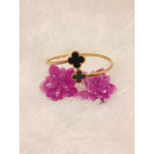 Gelang Tangan Bangle Wanita Berbentuk Daun Semanggi Empat 01 Anti Karat dan Tahan Lama Premium Quality BS001