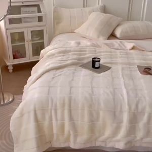 Chăn Lông Thỏ Mùa Đông Chăn Lông Cừu Lông Cừu San Hô Hai Mặt Dày Dặn Ấm Áp Chăn Che Thường Ngày Chăn Ngủ Trưa Văn Phòng