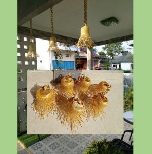 Kap Lampu Gantung Bambu Dekorasi Cafe Unik