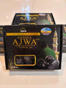 KURMA SAFIVA Ajwa Madeenah OR Ajwa Annisa 300GR (SG)