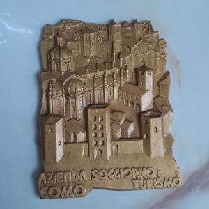 Miếng kim loại kỷ niệm chương đúc nổi mạ vàng sưu tầm Second hand Nhật