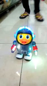 Mainan Anak Bebek Luar Angkasa Joget Menari Space Duck Dance / Mainan Anak-Anak / Mainan Anak Robot /Mainan Robot Dance