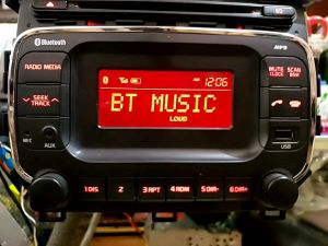Đầu CD BLUETOOTH USB AUX tháo xe Kia